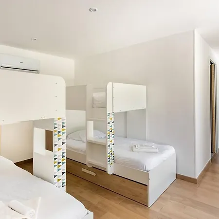 Guest house La Grignotiere & 5*